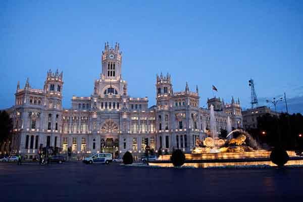 FCC Industrial obtains one of the lots of the public lighting conservation contract in Madrid