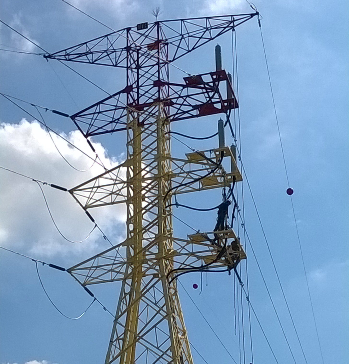FCC Industrial finaliza  la subestación eléctrica y las líneas de alta tensión del  proyecto “fase III distribución  Sur “en Veracruz, México