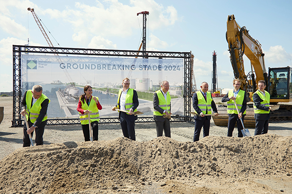 project for Germany's large regasification plant