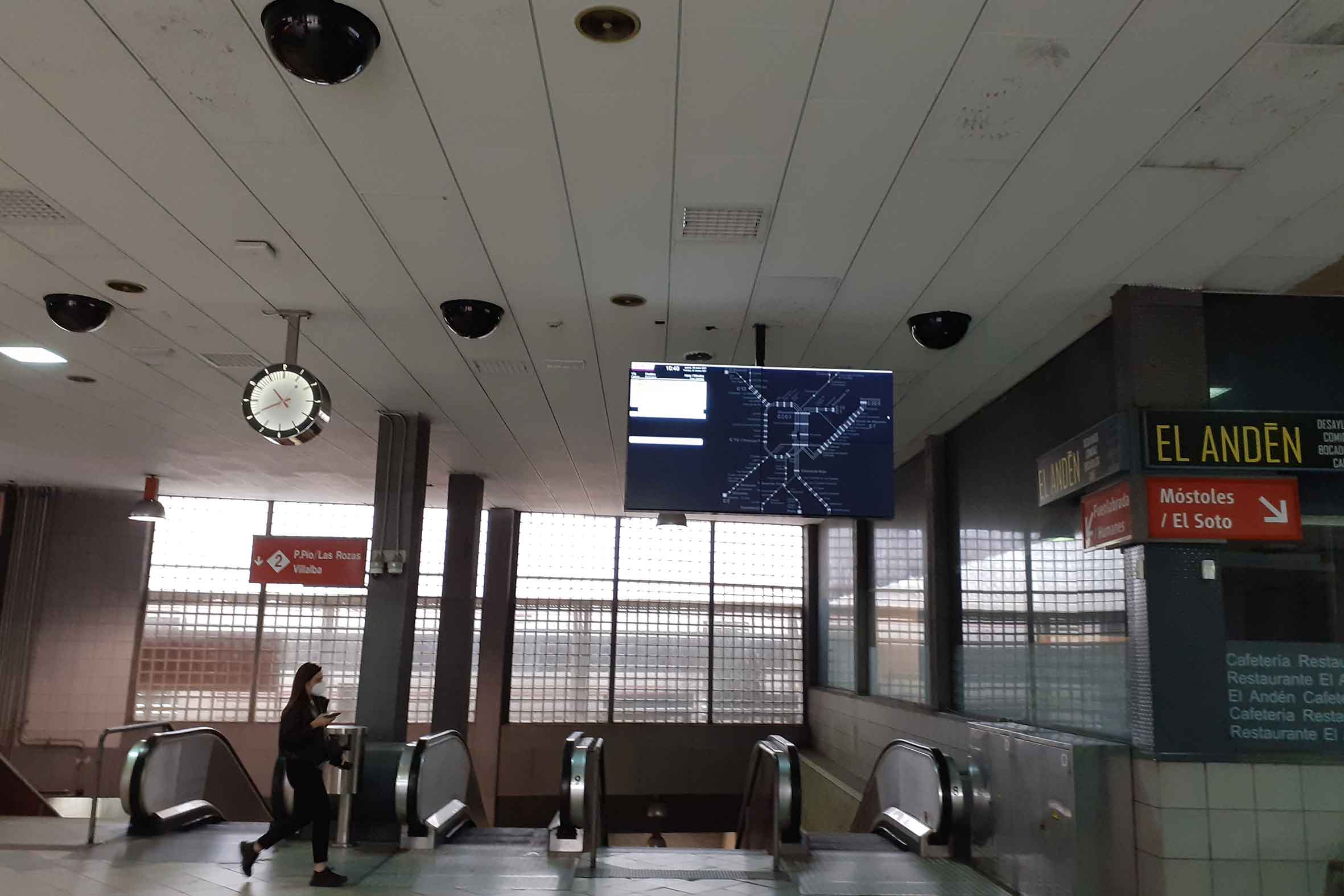 New SIV and IP intercom for Renfe stations