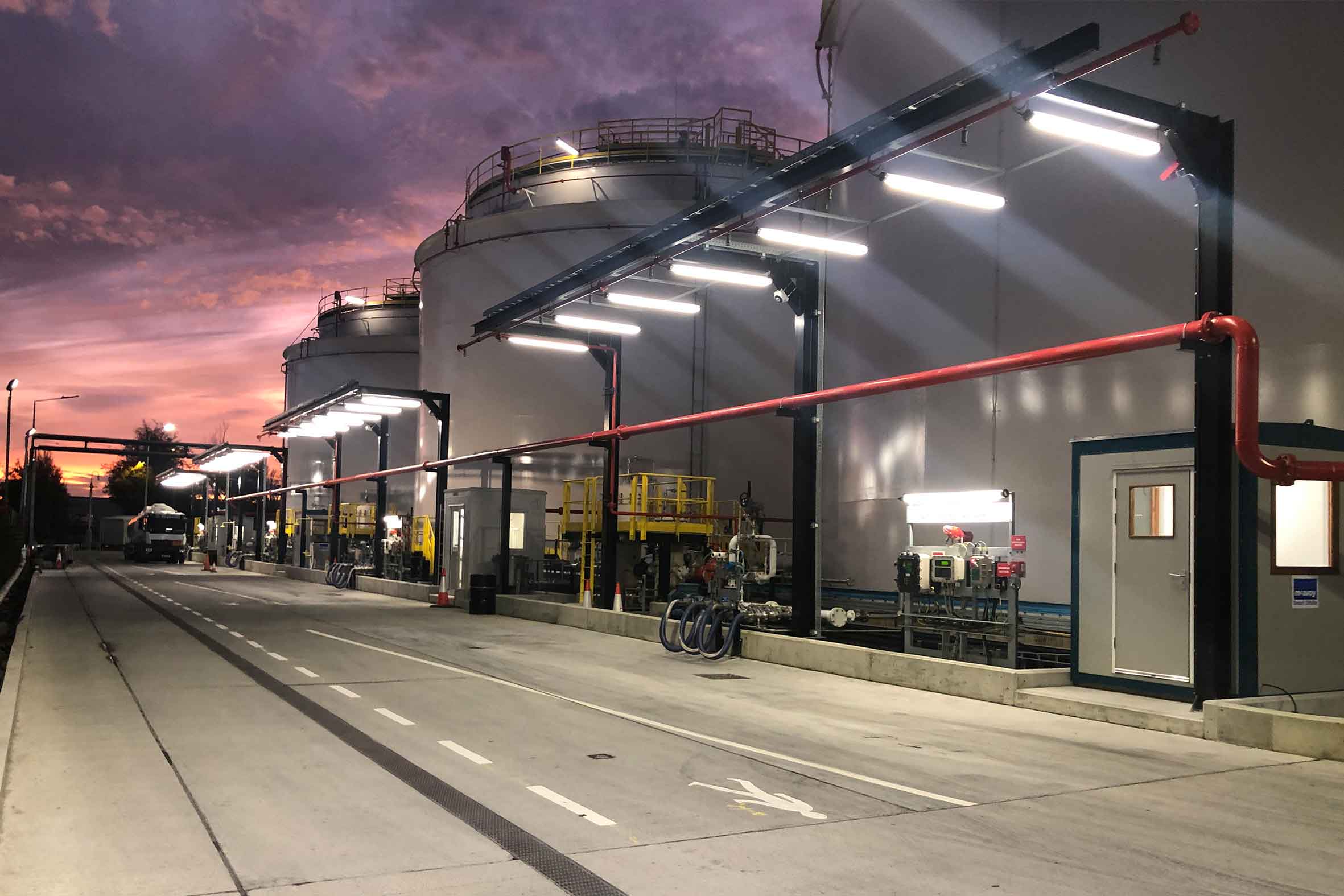 Fuel storage and distribution facilities at Dublin Airport (Ireland)