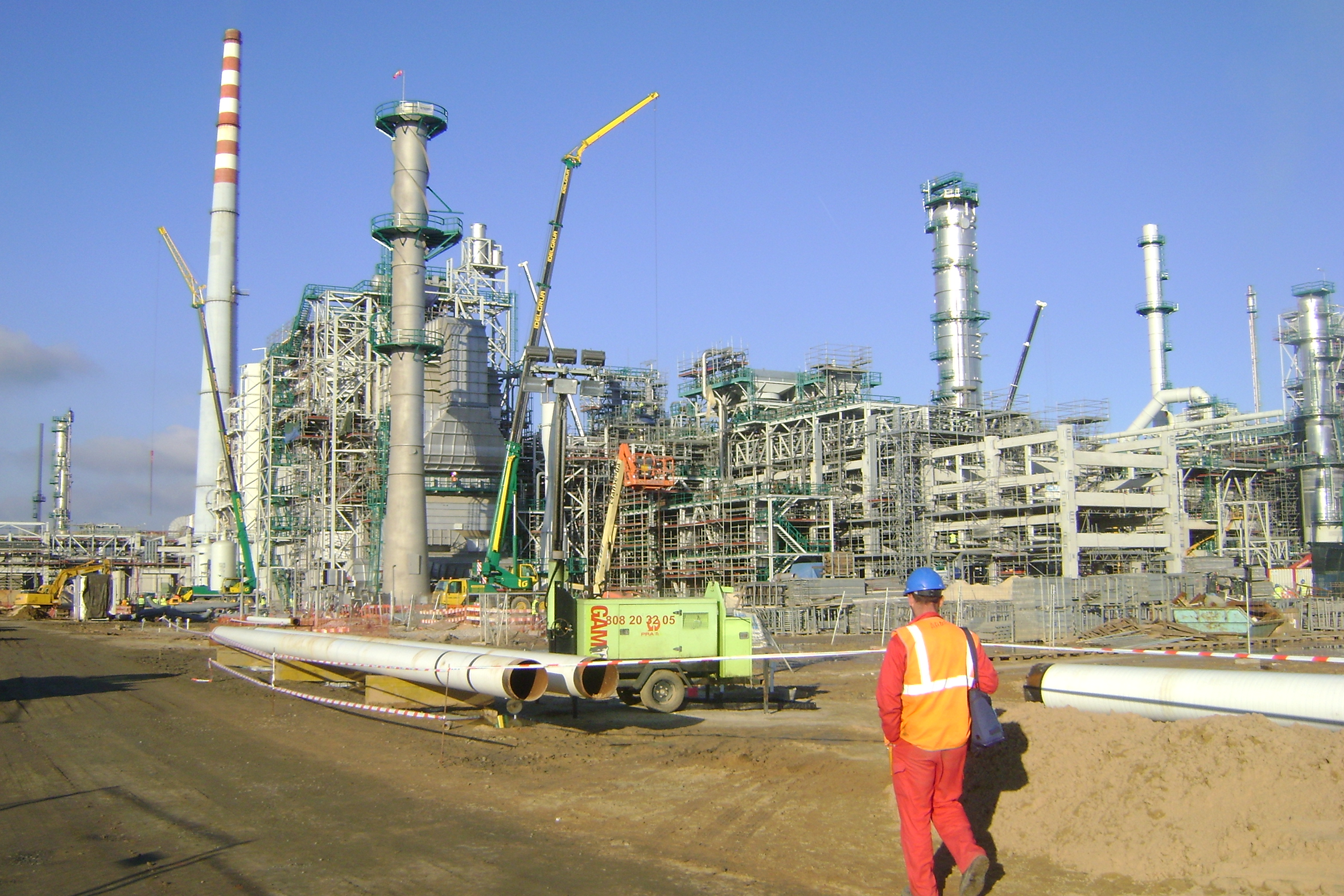 Complejo industrial en la refinería de Sines (Portugal)